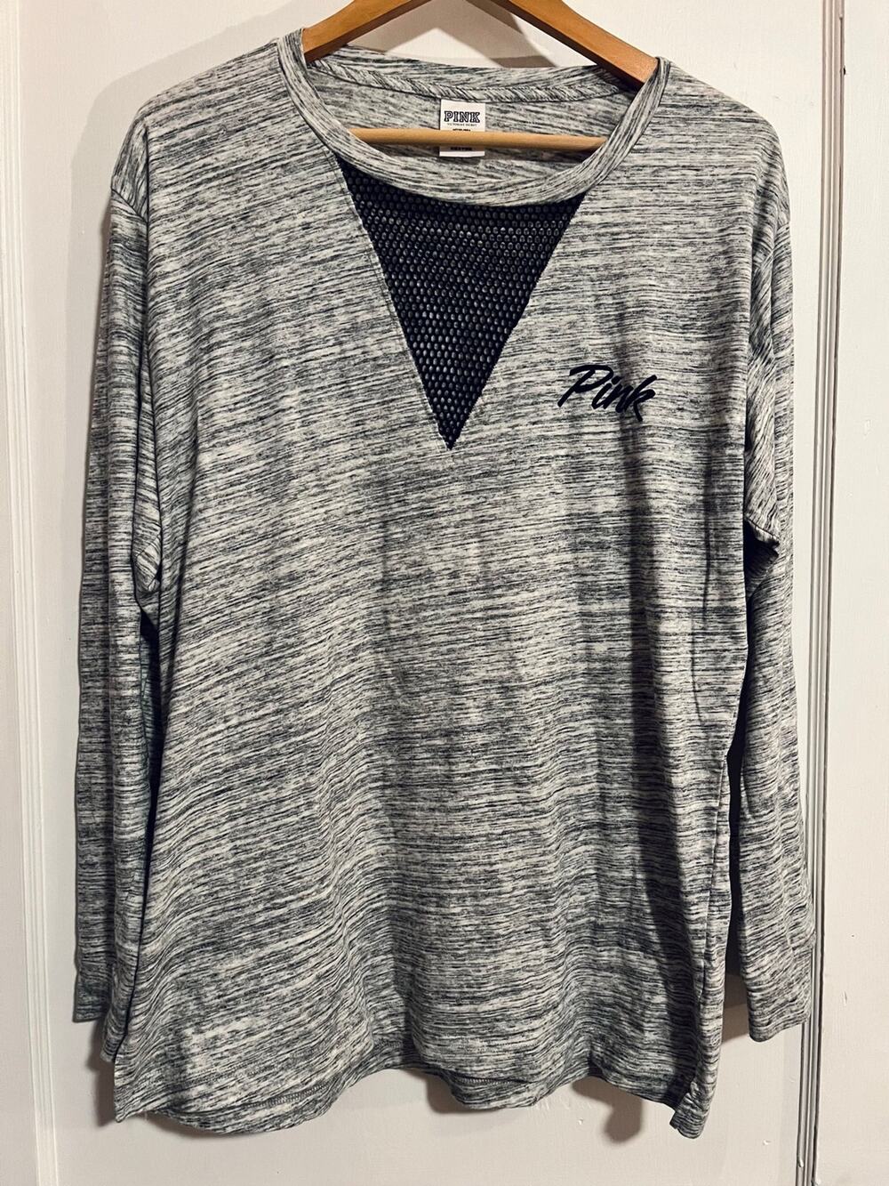 VS PINK long sleeve tee